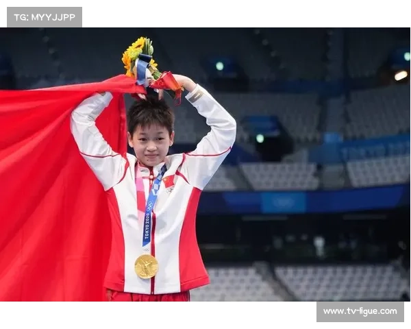 全红婵表情包走红网络 可爱爱心指手势引发网友热议